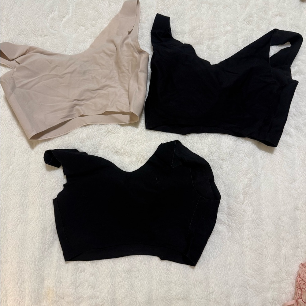 NEIWAI Barely Zero wireless bras in white and black colors BUNDLE of 3 ONE SIZE - Picture 3 of 5